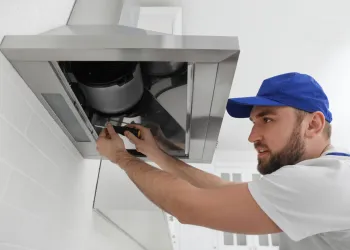 Ankastre Davlumbaz Servisi: A'dan Z'ye Montaj, Bakım ve Tamir